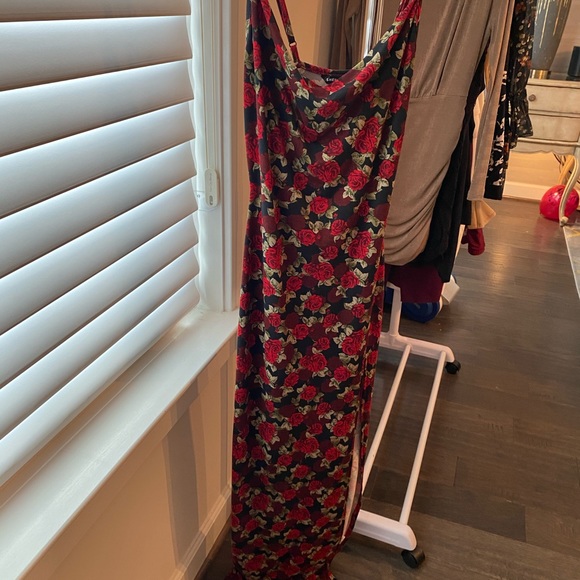 Bundle of Dresses size 0/XS J. Crew, Bebe, Zara, Likely and more! - Picture 16 of 17